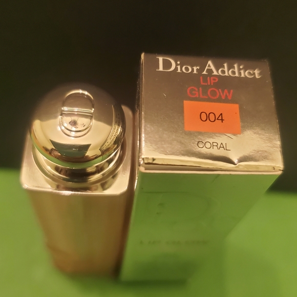 Dior Addict Lip Glow 04 CORAL. BNIB - Picture 2 of 5